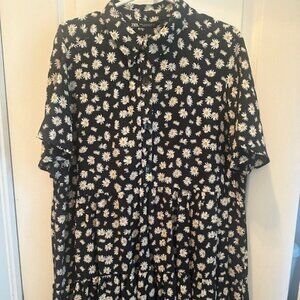 Zara Tiered Daisy Dress in Crepe - XL